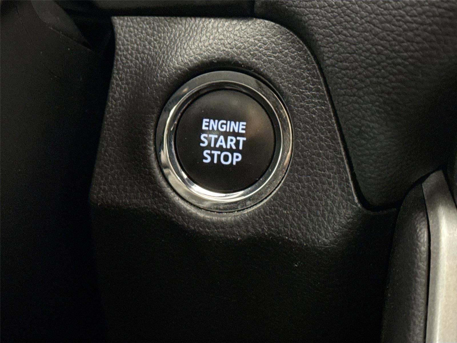 Certified 2025 Toyota RAV4 XLE Premium FWD image 21