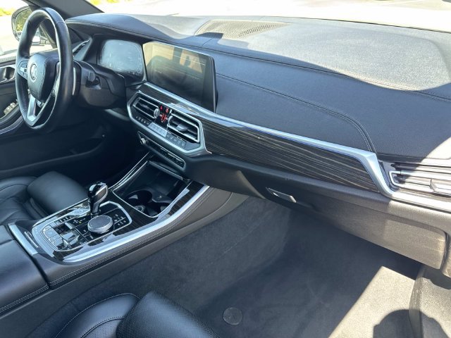 Used 2023 BMW X5 xDrive45e w/ Climate Comfort Package AWD/4WD image 36