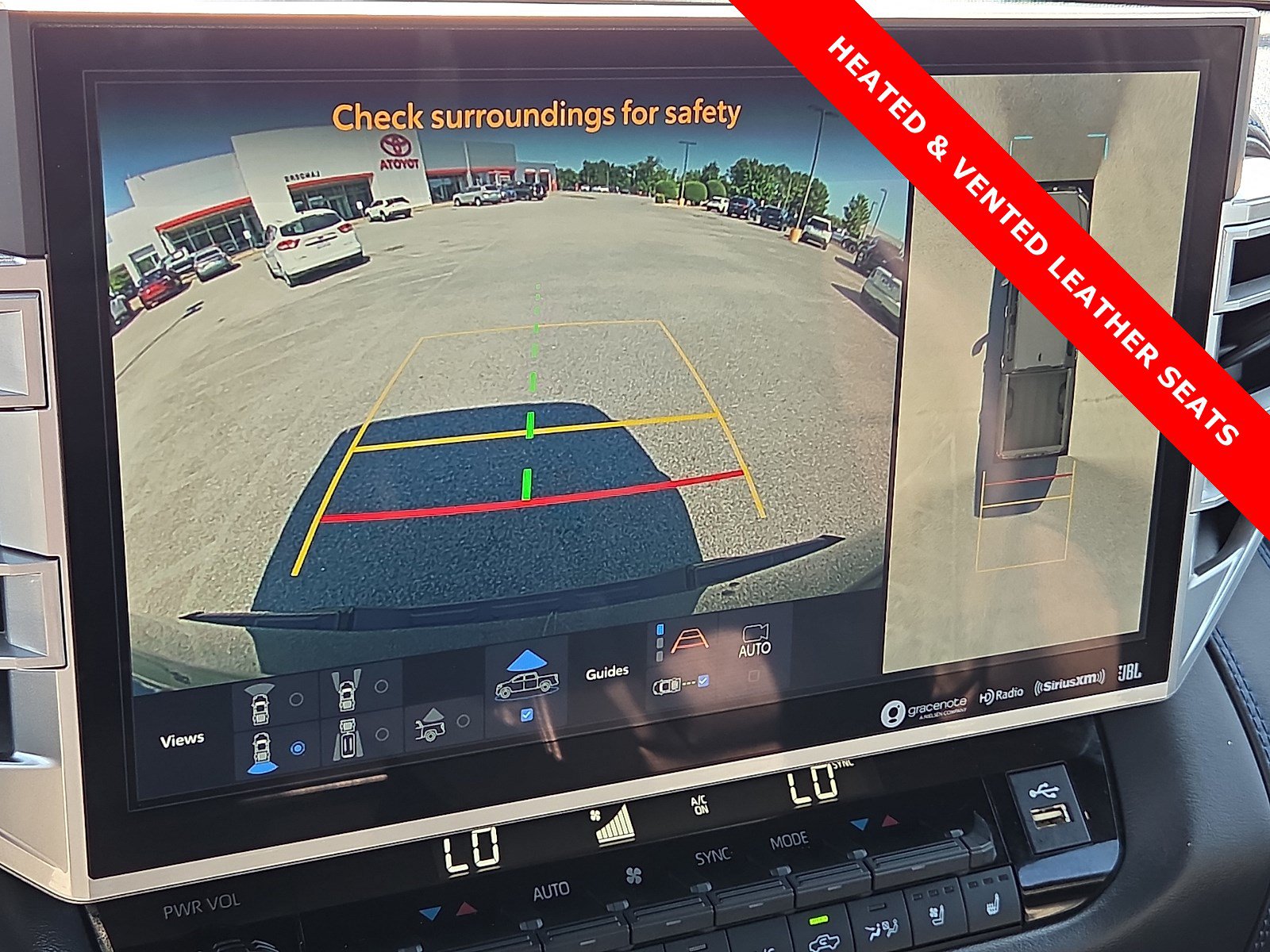 Used 2024 Toyota Tundra Platinum AWD/4WD image 18