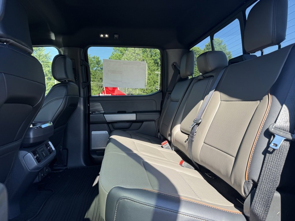 New 2025 Ford F150 Lariat w/ Equipment Group 502A High image 22