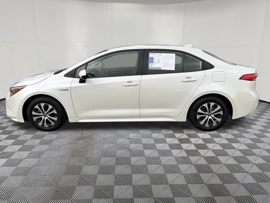 Used 2021 Toyota Corolla LE w/ Carpet Mat Package (TMS) FWD image 4