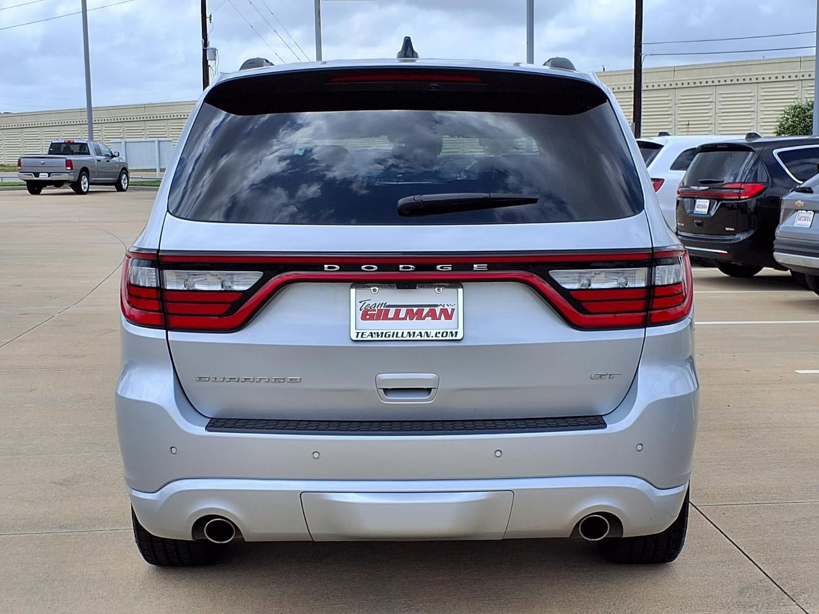 Used 2024 Dodge Durango GT RWD image 6