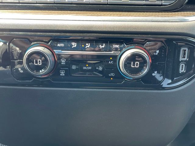 Used 2024 Chevrolet Silverado 1500 LT w/ Z71 Off-Road Package image 13