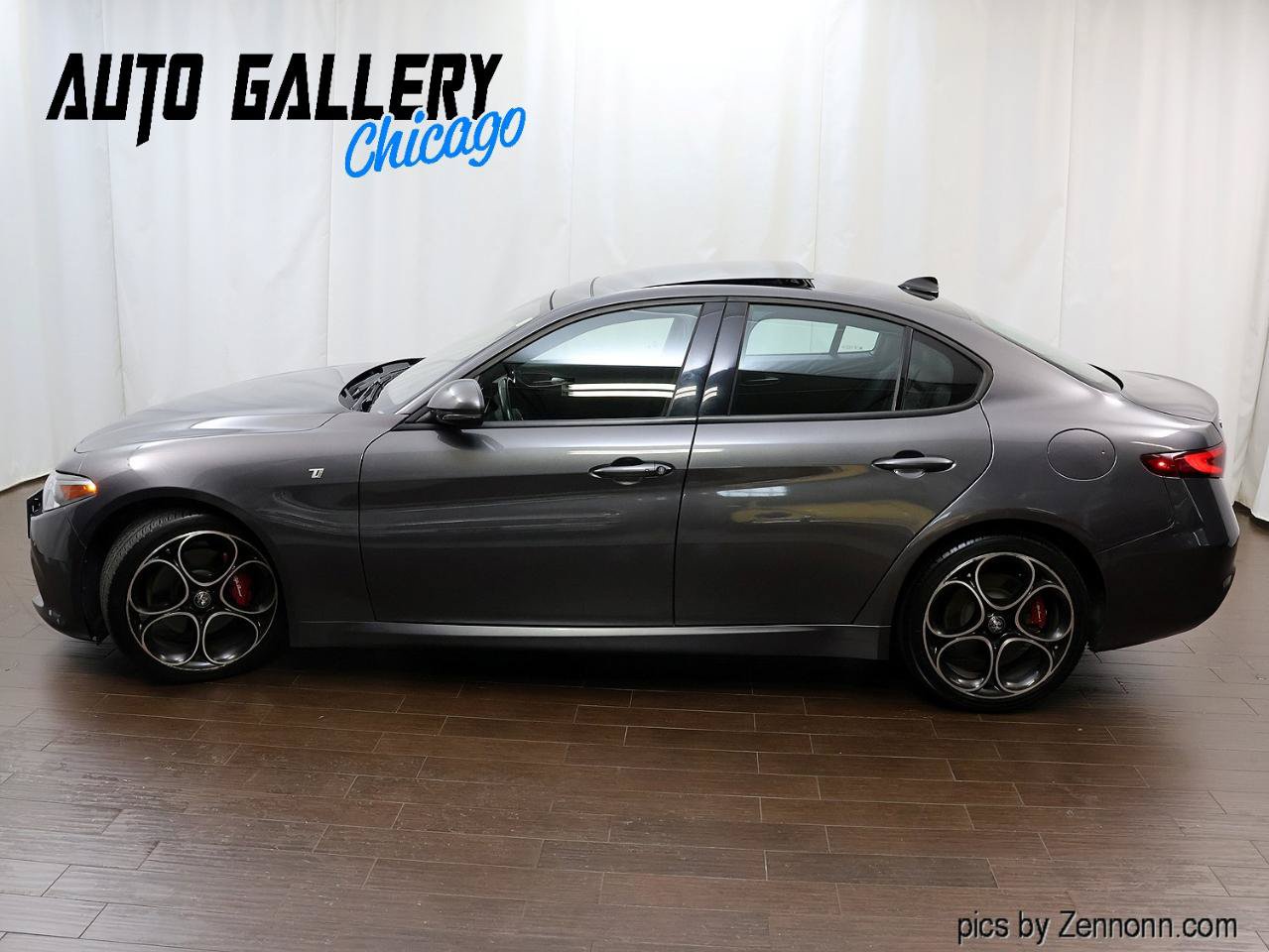 Used 2022 Alfa Romeo Giulia Ti AWD/4WD image 10