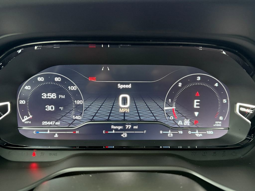 Used 2024 GMC Yukon Denali w/ Max Trailering Package image 13