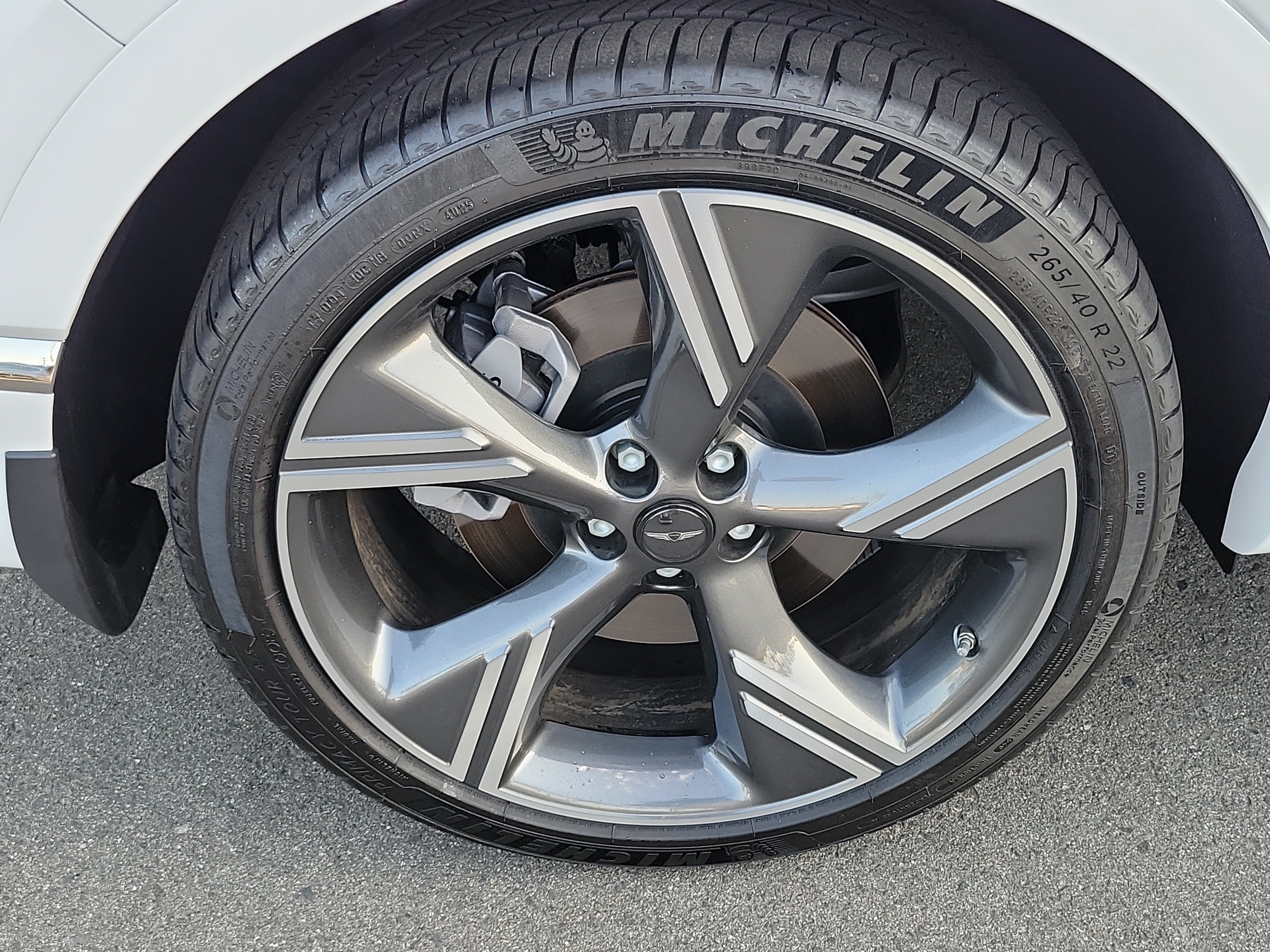 Certified 2026 Genesis GV80 3.5T Prestige AWD/4WD image 24