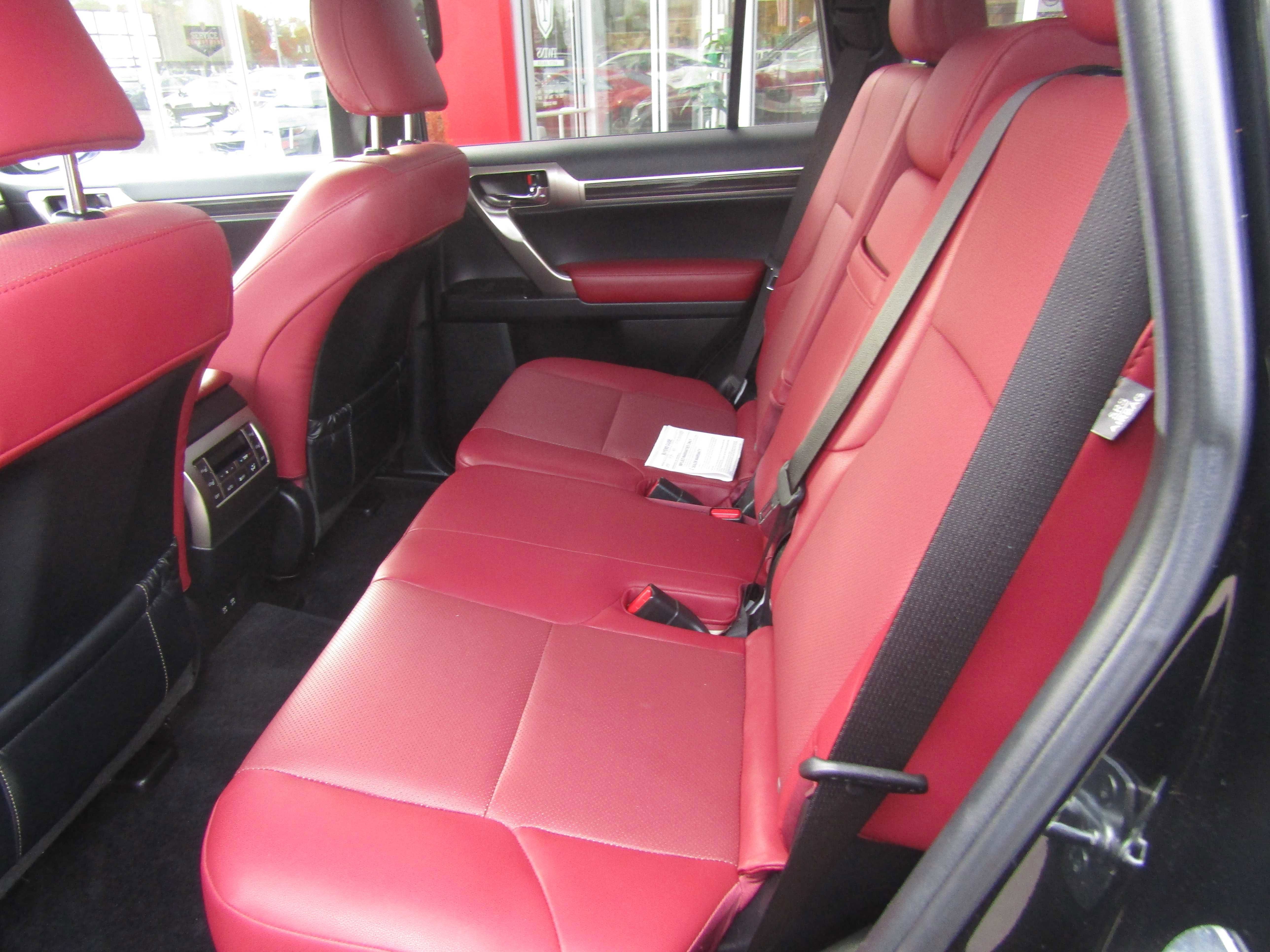 Used 2021 Lexus GX 460 Premium w/ Premium Package image 11