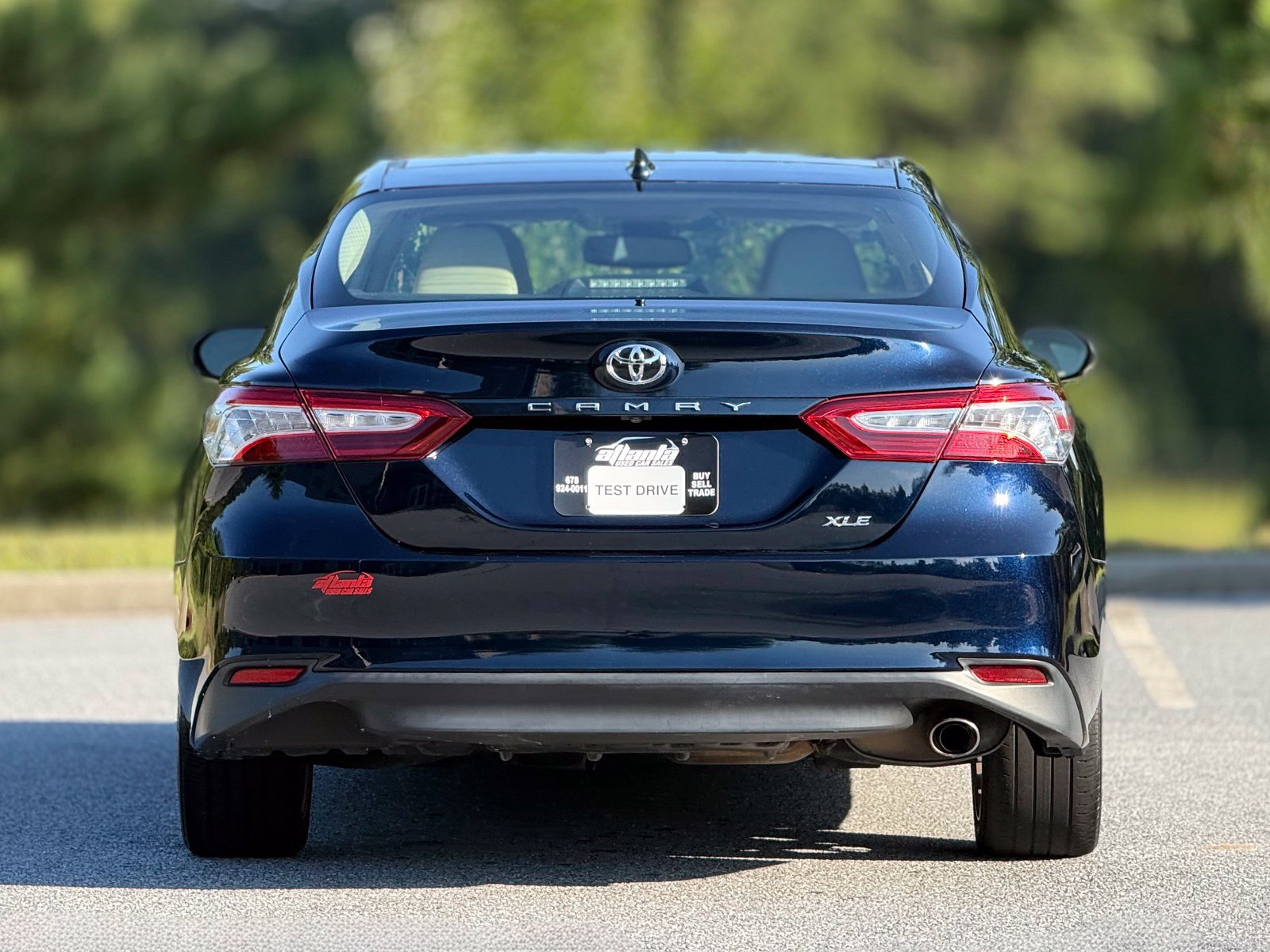 Used 2019 Toyota Camry XLE w/ Carpet Mat Package FWD image 6