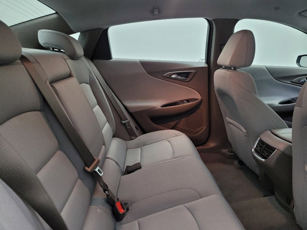 Used 2021 Chevrolet Malibu LT image 19