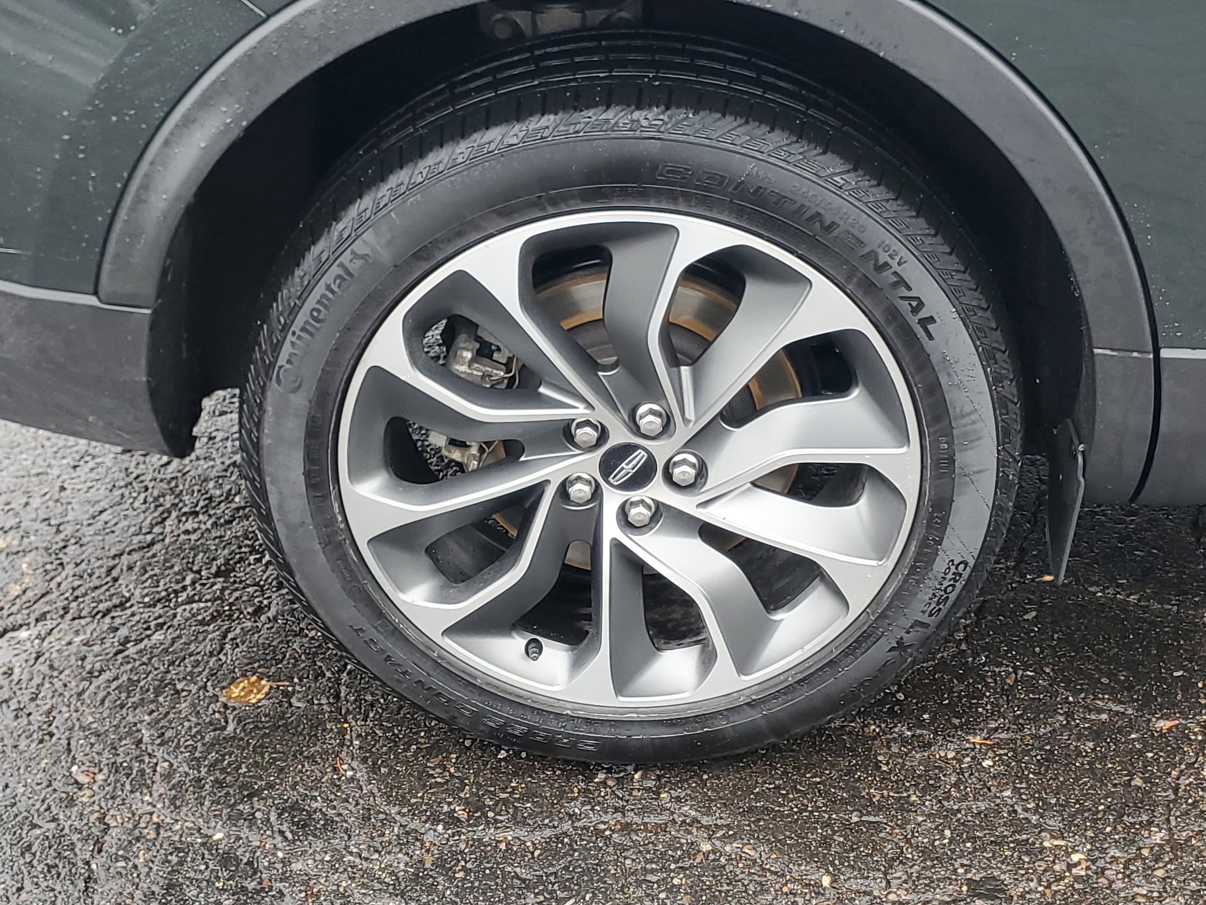 Certified 2023 Lincoln Nautilus Reserve image 7