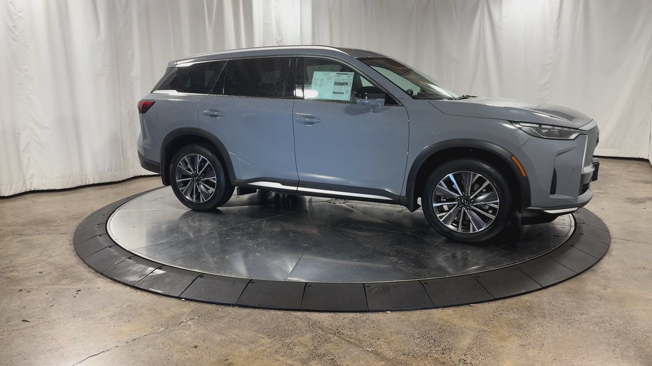 Certified 2026 INFINITI QX60 Luxe w/ Cargo Package AWD/4WD image 7