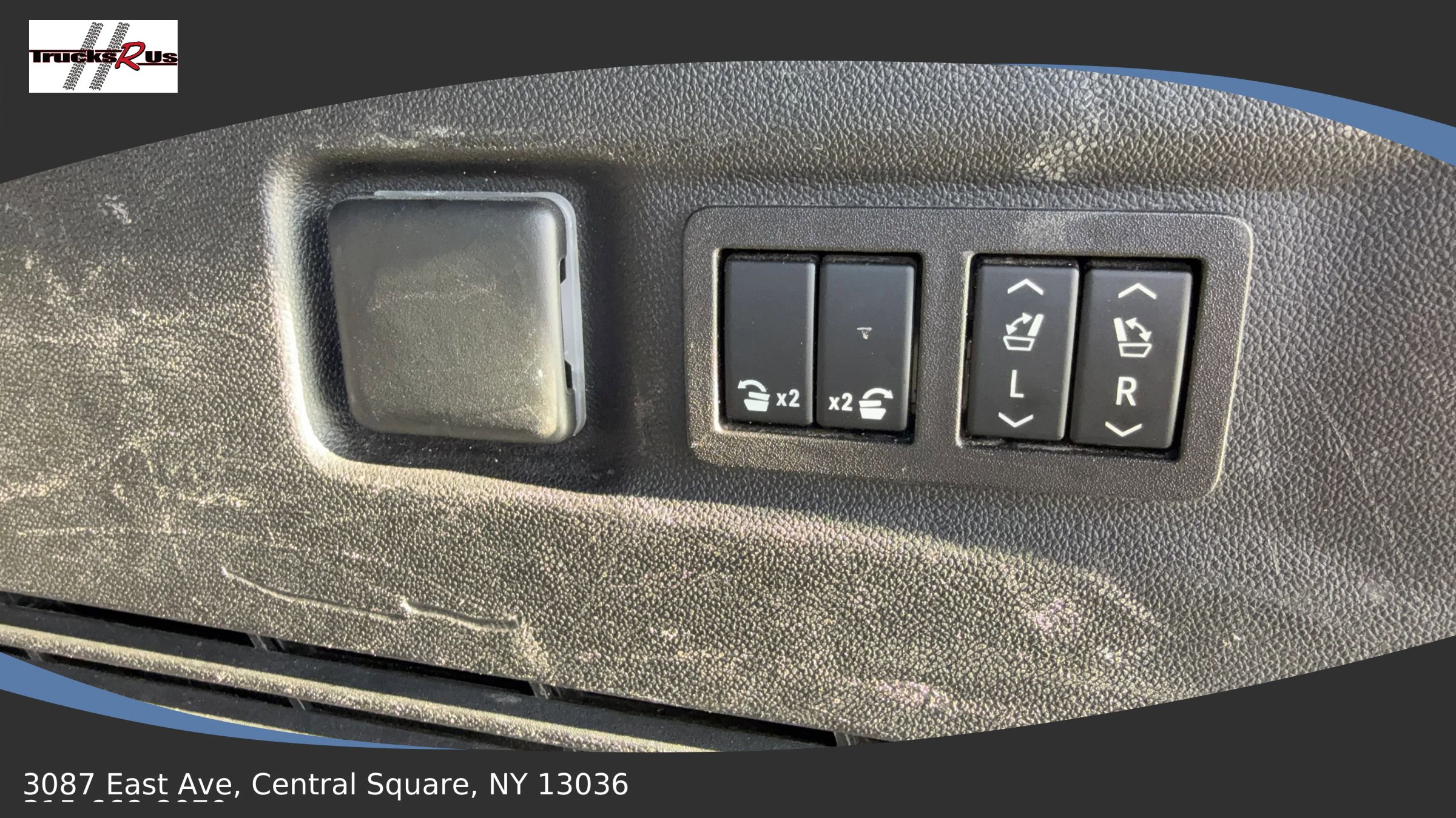 Used 2021 GMC Yukon XL SLT w/ SLT Luxury Plus Package image 35