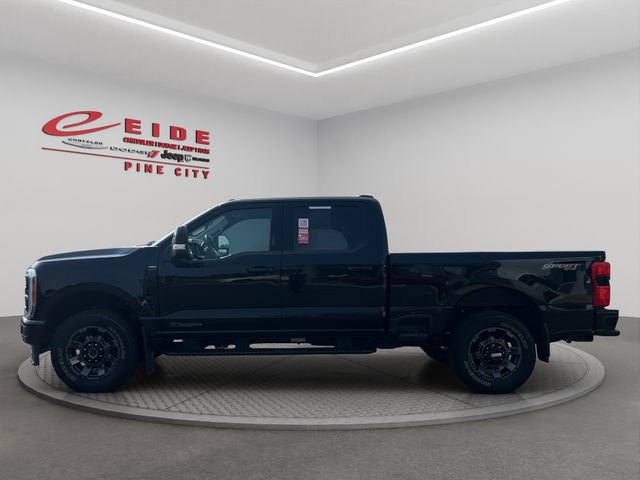 Used 2023 Ford F250 Lariat w/ Lariat Ultimate Package AWD/4WD image 2