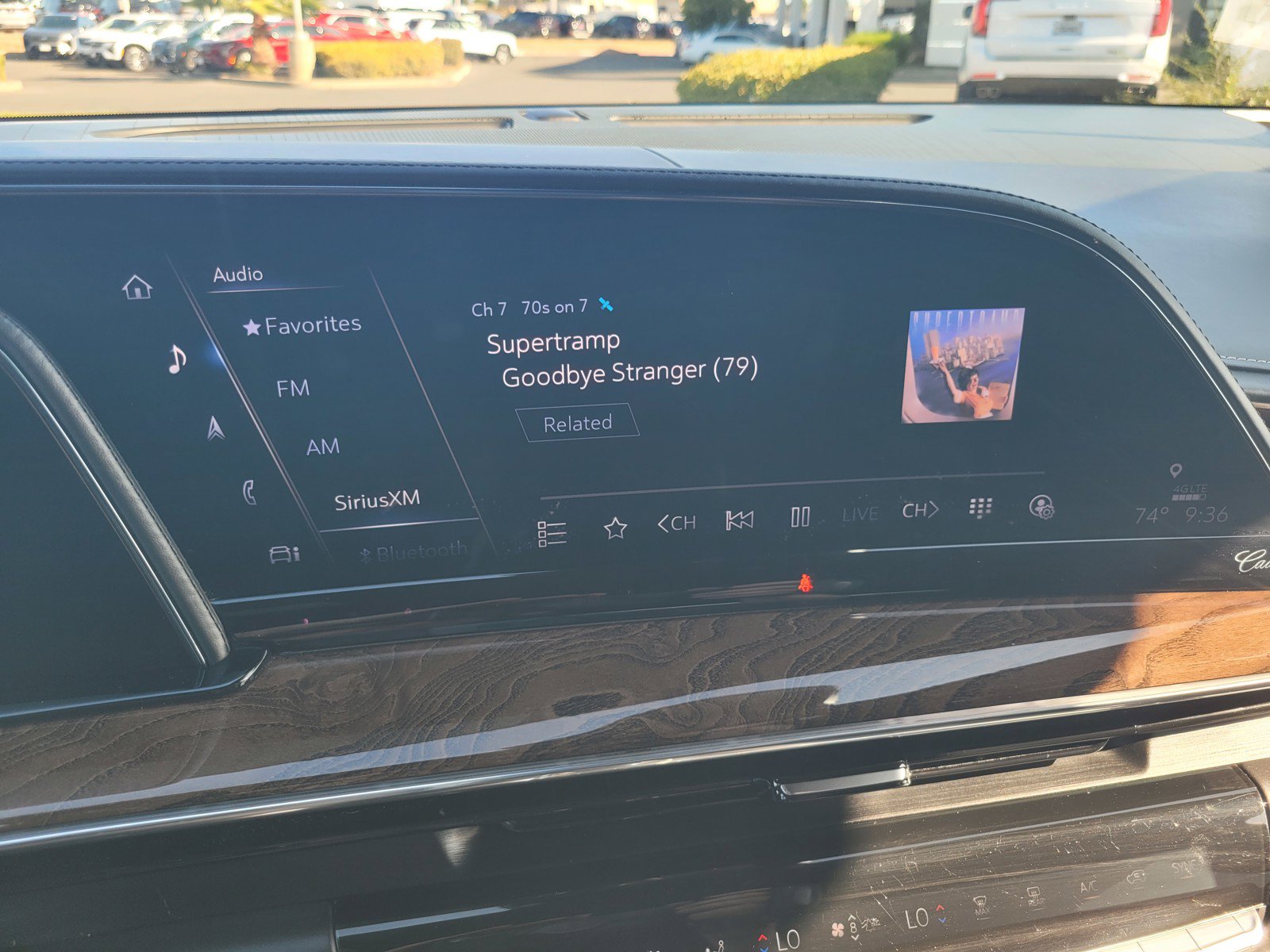 Used 2021 Cadillac Escalade Premium Luxury Platinum AWD/4WD image 21
