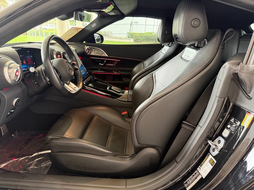 Used 2025 Mercedes-Benz SL 43 AMG image 13