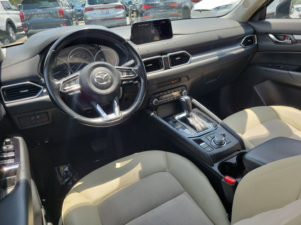 Used 2020 MAZDA CX-5 Touring FWD image 11