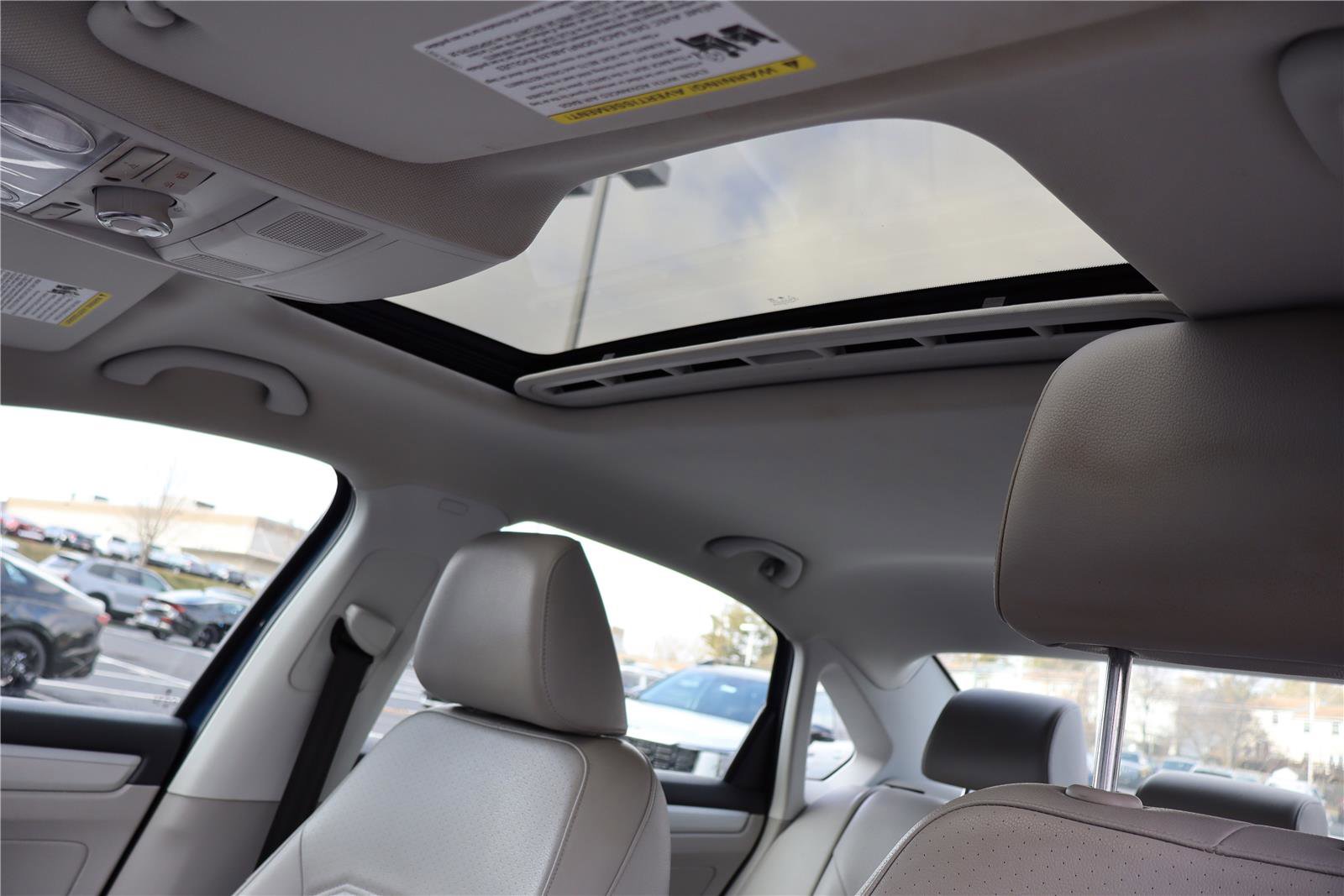 Used 2019 Volkswagen Passat 2.0T Wolfsburg image 21