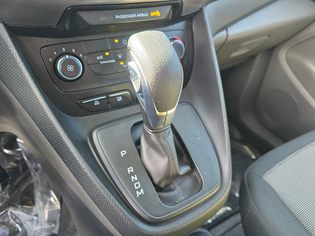 Used 2020 Ford Transit Connect XL image 26
