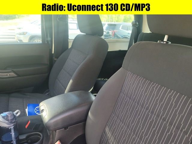 Used 2012 Jeep Wrangler Sport AWD/4WD image 7