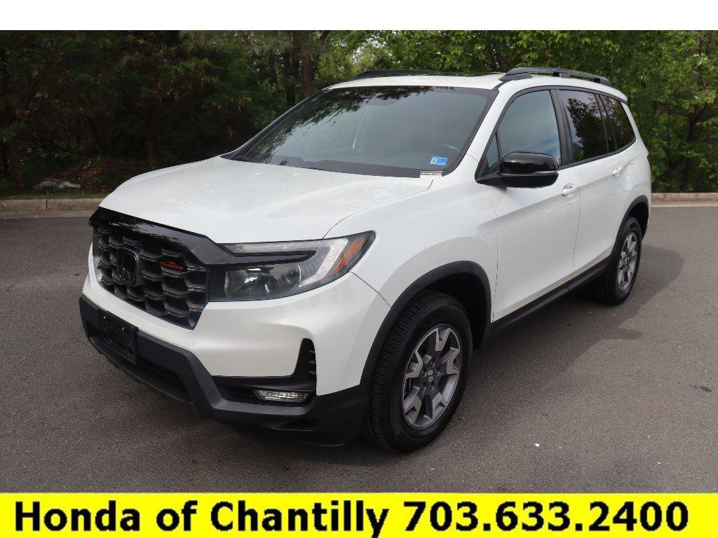 Certified 2022 Honda Passport TrailSport image 3