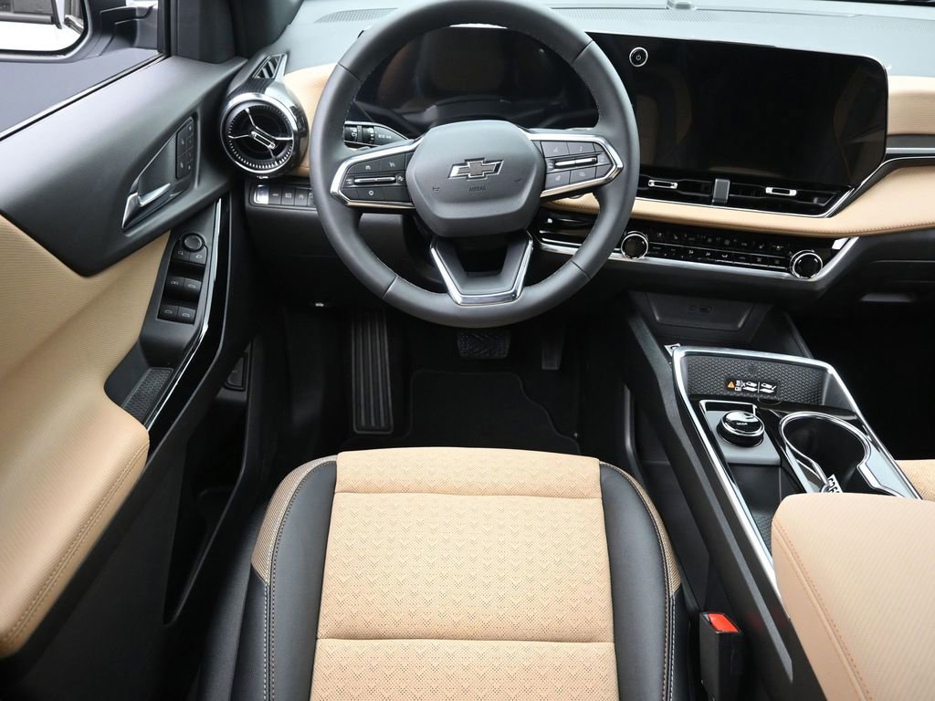 New 2026 Chevrolet Equinox ACTIV w/ Convenience Package III image 11