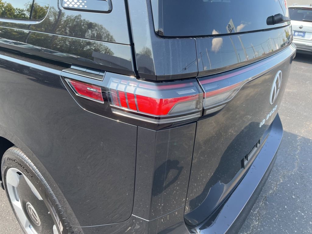 New 2025 Volkswagen ID. Buzz Pro S image 12