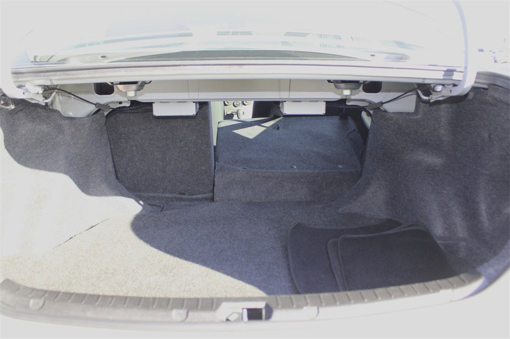 Used 2012 Toyota Corolla S image 26