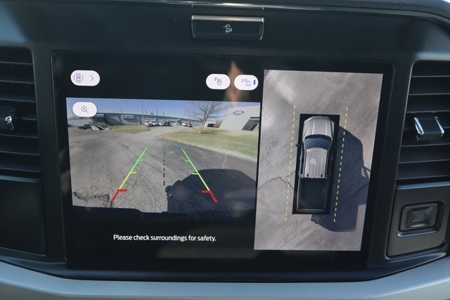 New 2026 Ford F250 XLT w/ XLT Premium Package image 15