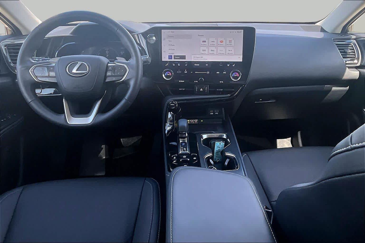 Used 2022 Lexus NX 350h AWD image 15