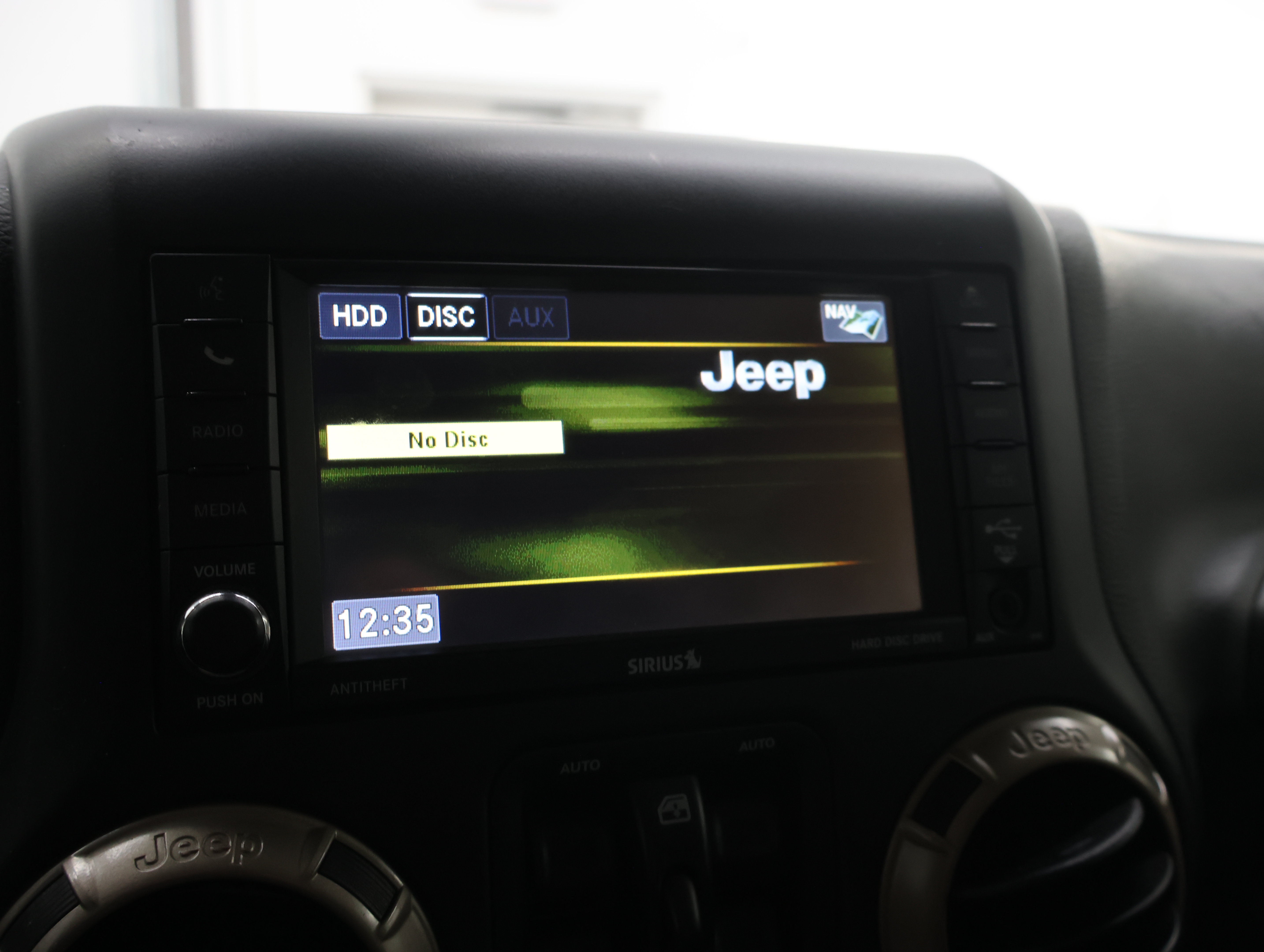 Used 2016 Jeep Wrangler Unlimited Sahara AWD/4WD image 41