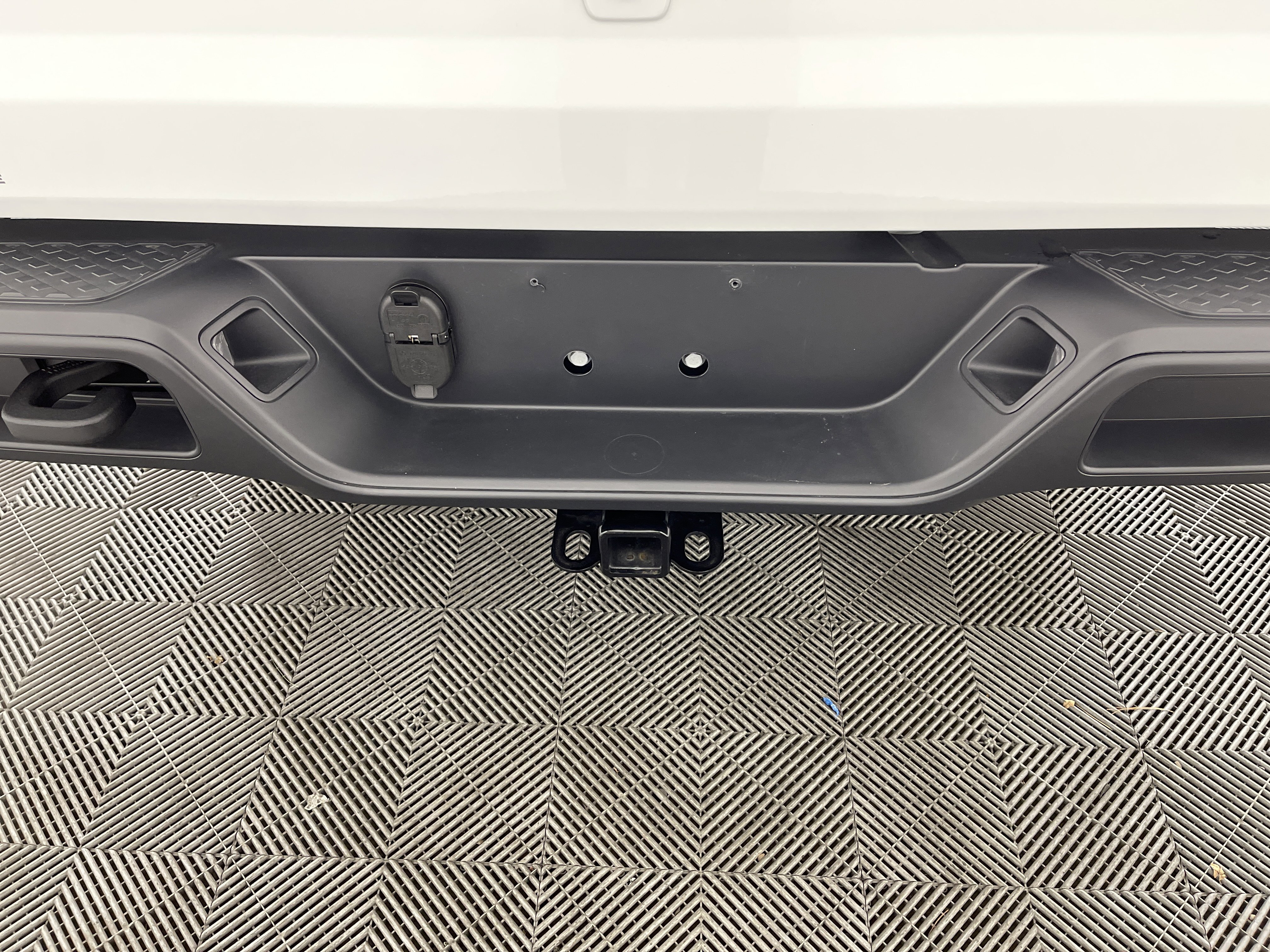 Used 2025 Jeep Gladiator Sport image 6