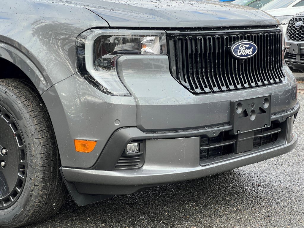 New 2026 Ford Maverick Lobo image 2