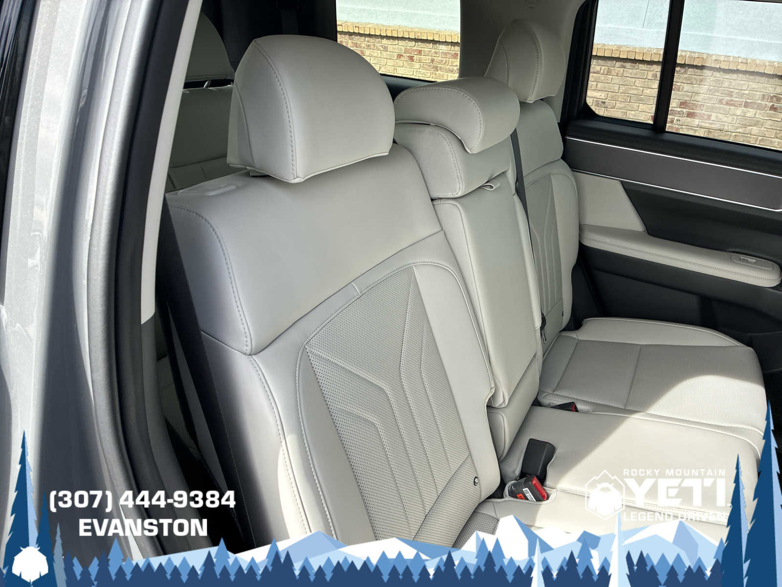 Used 2025 Hyundai Santa Fe SEL image 30