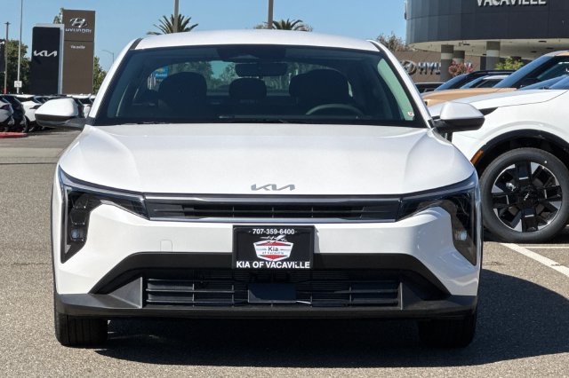 New 2026 Kia K4 FWD image 9