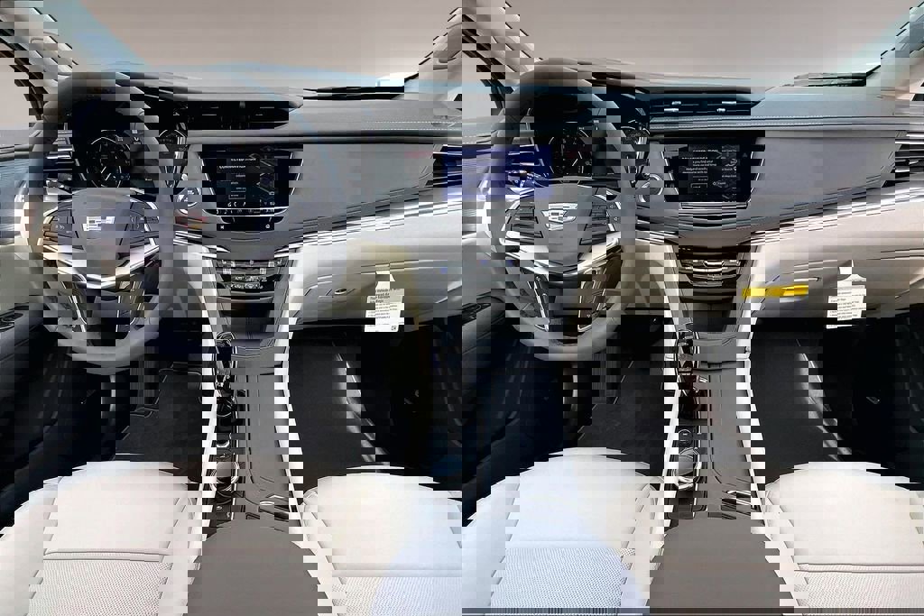 New 2026 Cadillac XT5 Premium Luxury w/ Driver Assist Package image 5