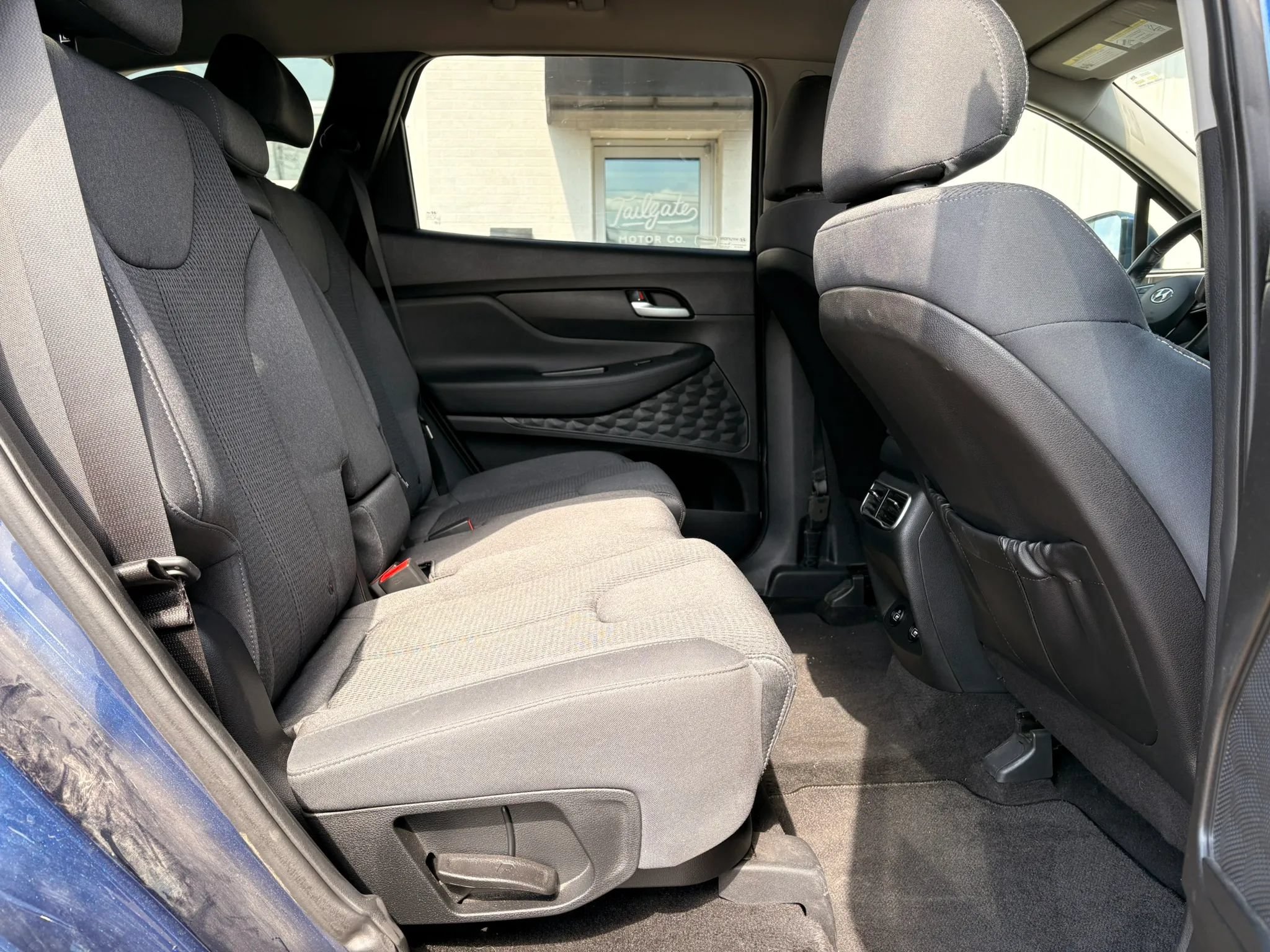Used 2023 Hyundai Santa Fe SEL w/ Winter Weather Package AWD/4WD image 13