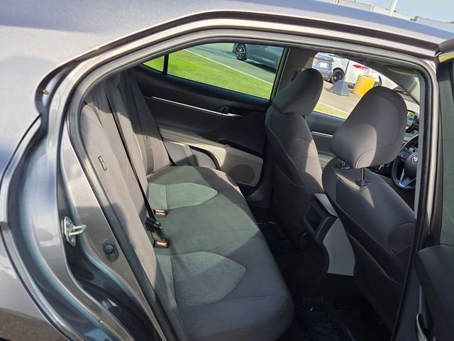 Used 2020 Toyota Camry LE w/ Sunroof Package FWD image 14