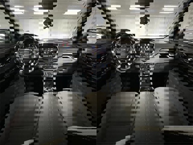 Certified 2024 GMC Terrain SLE image 19