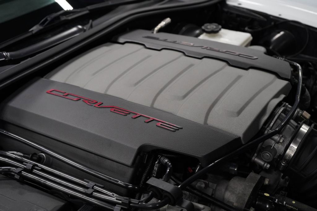 Used 2017 Chevrolet Corvette Stingray Coupe RWD image 40
