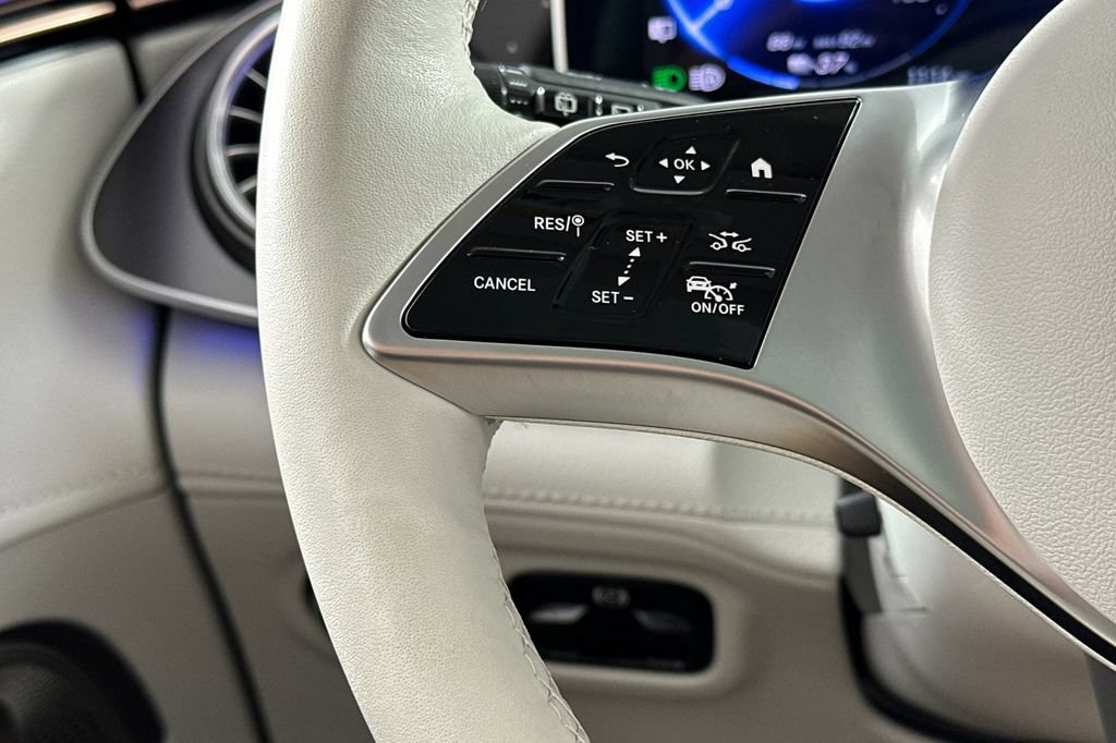 Certified 2023 Mercedes-Benz EQE 350+ 4MATIC SUV image 32
