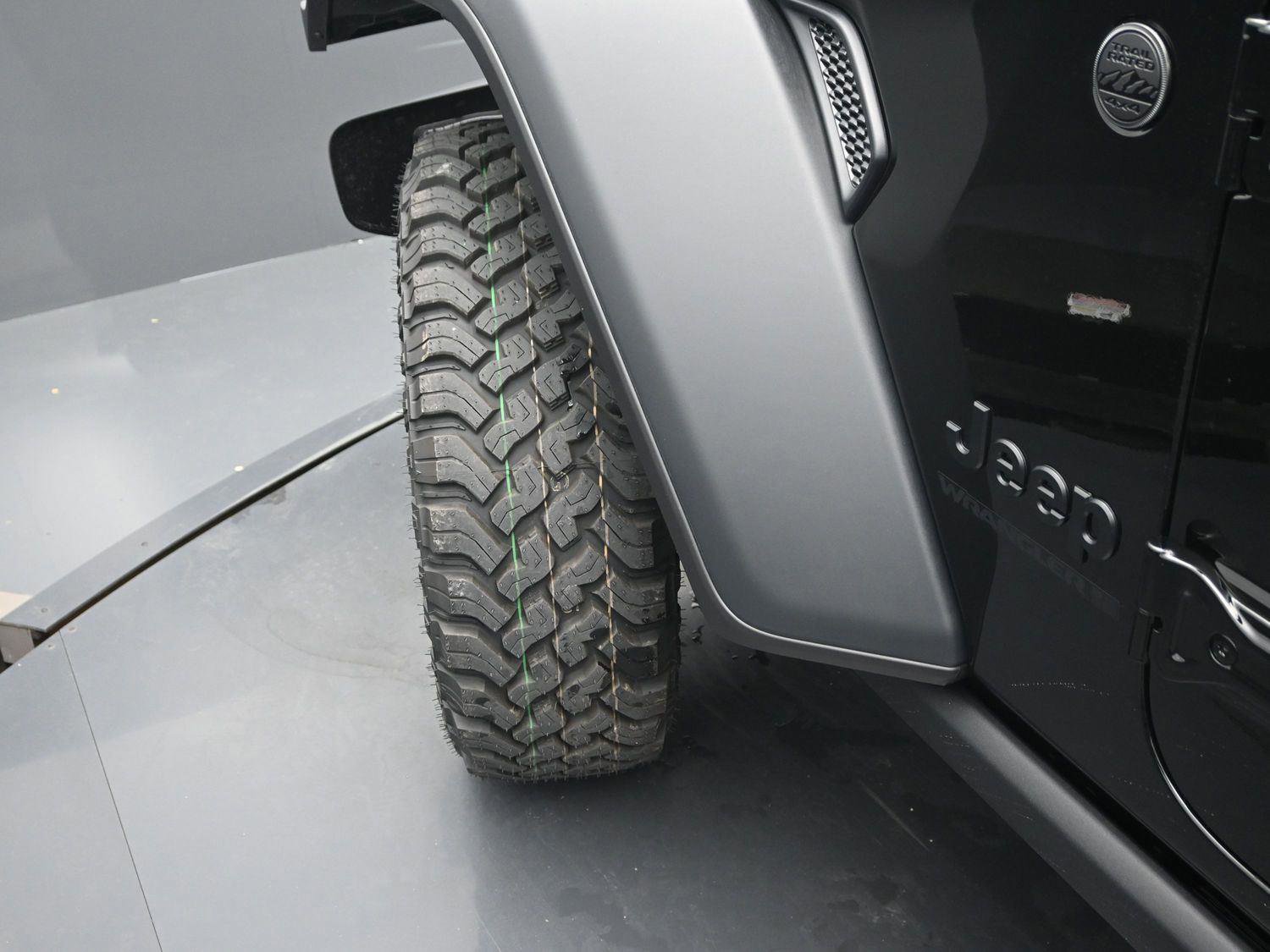 Used 2026 Jeep Wrangler Willys image 4