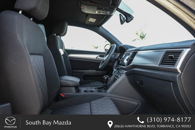 Used 2020 Volkswagen Atlas Cross Sport S image 16