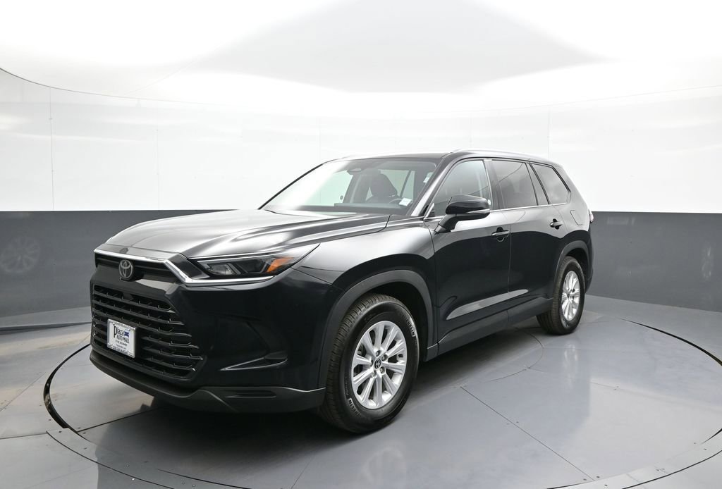 Certified 2025 Toyota Grand Highlander AWD image 1