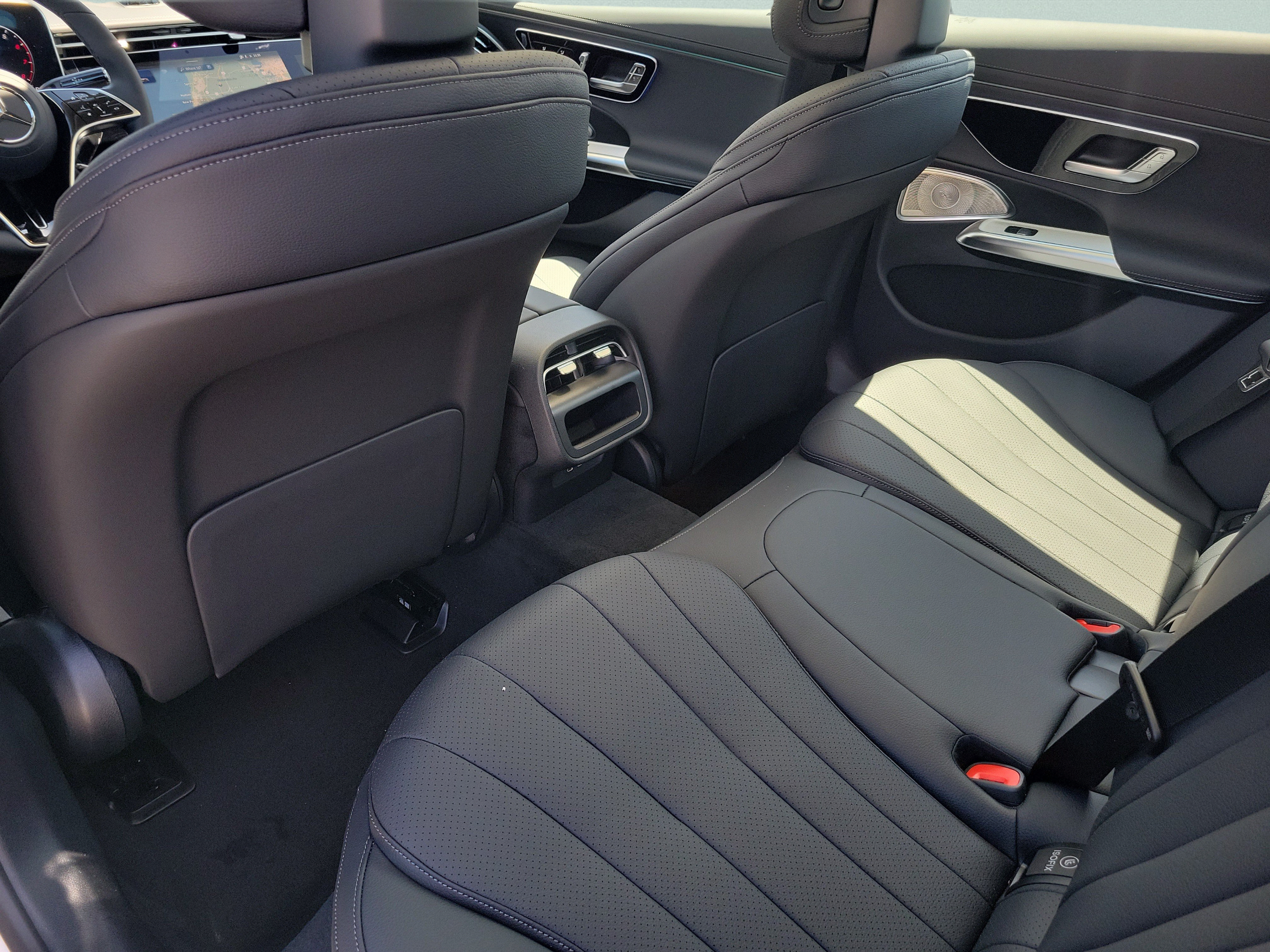 New 2026 Mercedes-Benz E 450 4MATIC Sedan image 10
