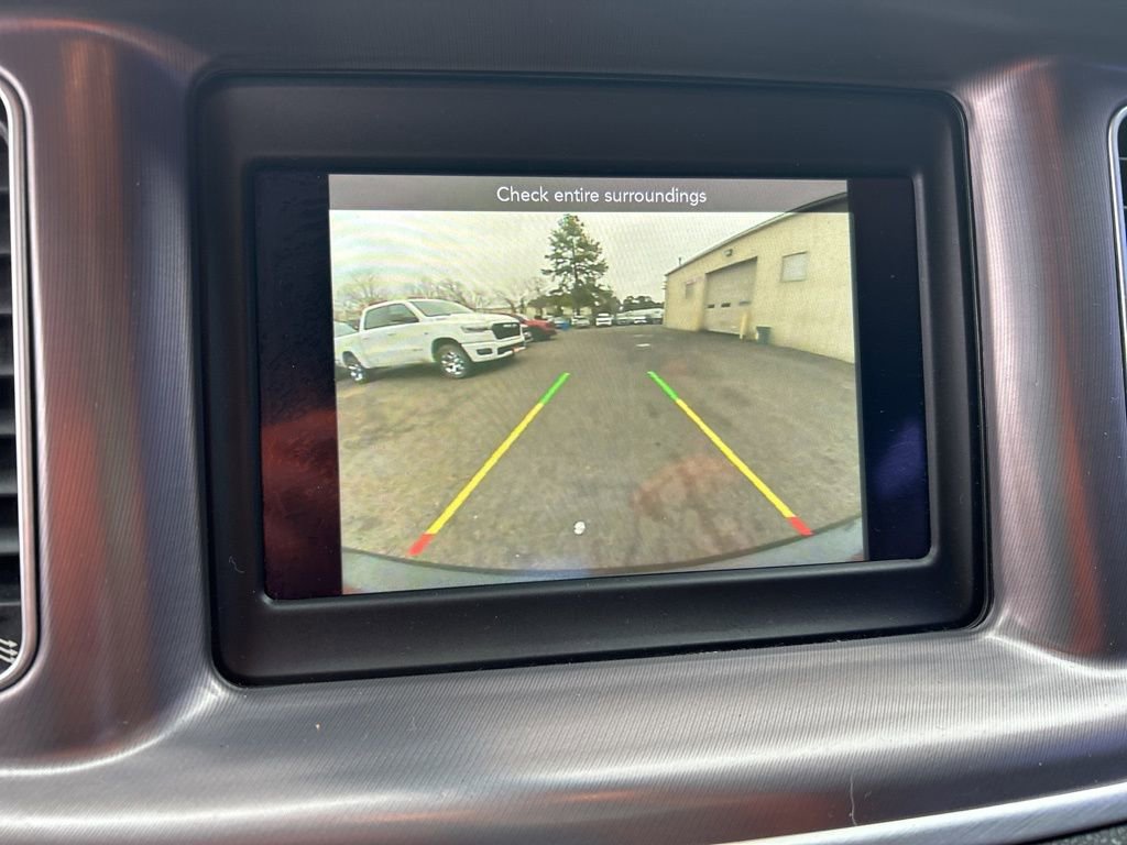 Used 2019 Dodge Charger SXT w/ Leather Interior Group image 14