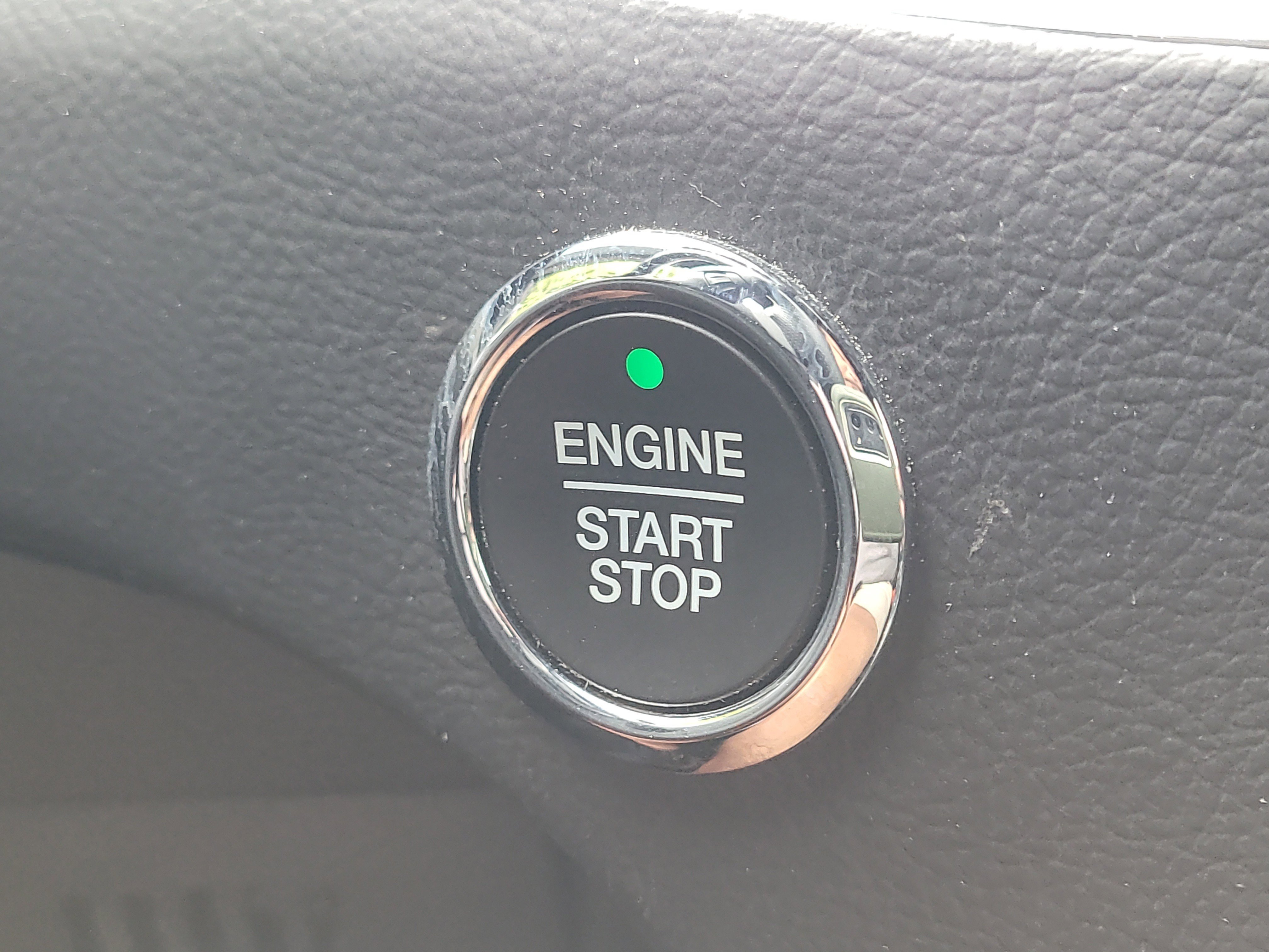 Used 2022 Ford Edge ST AWD/4WD image 31