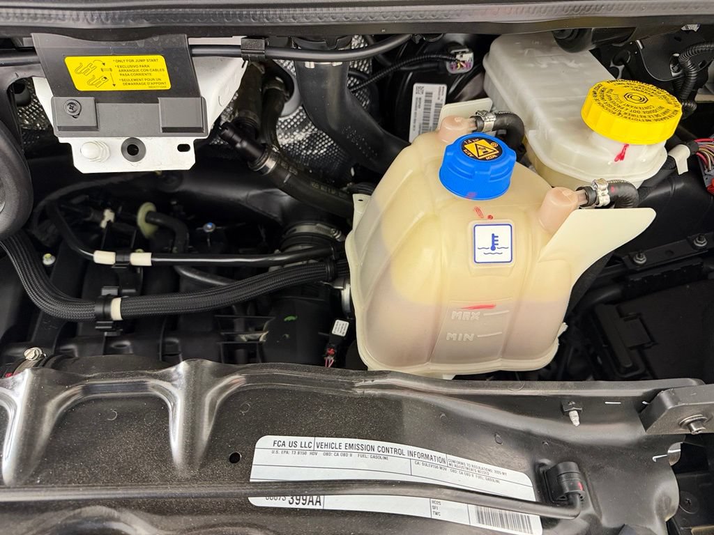 Used 2025 RAM ProMaster 2500 w/ U-Haul Equipment Group FWD image 22