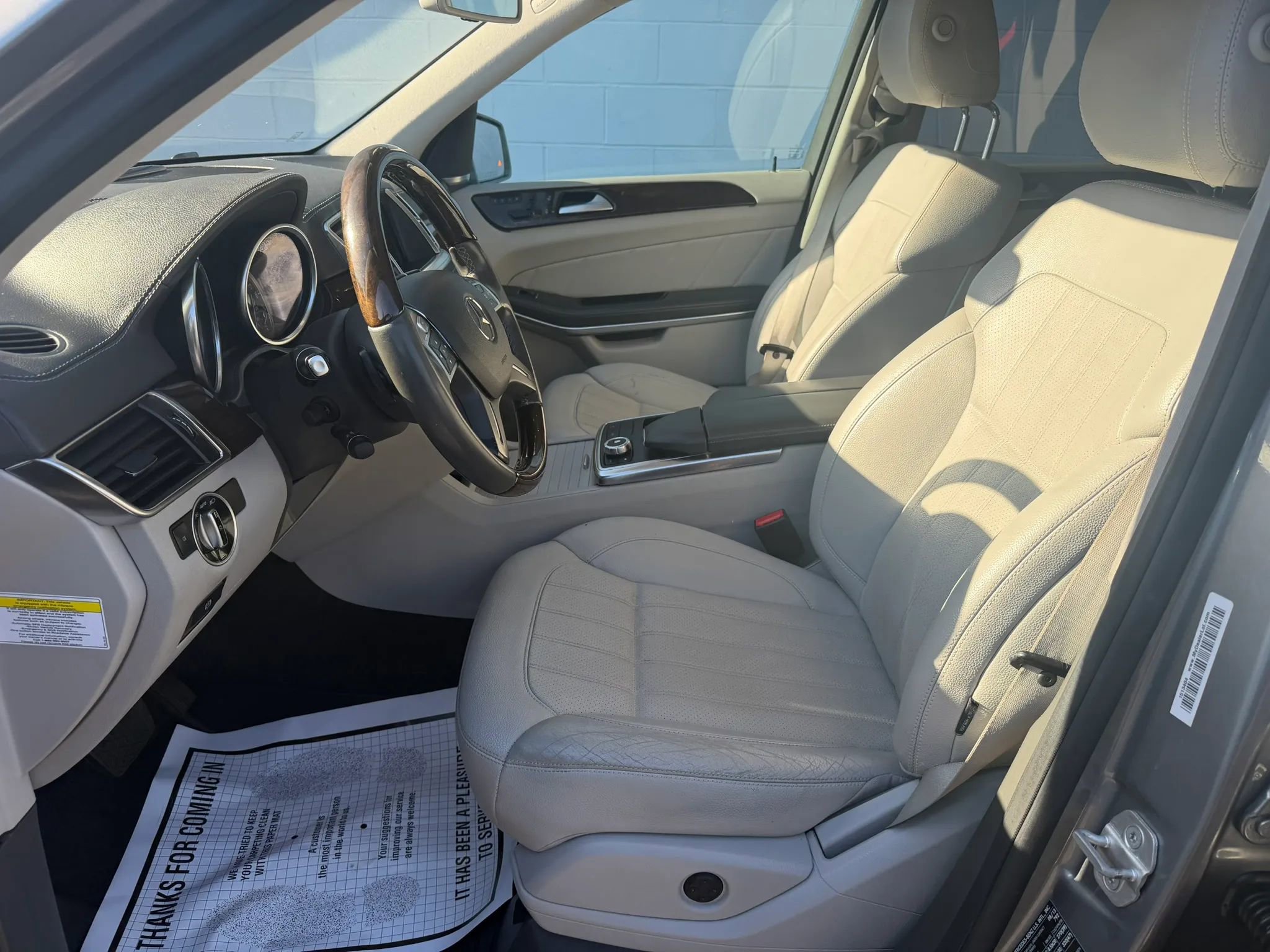 Used 2014 Mercedes-Benz GL 350 BlueTEC 4MATIC image 9