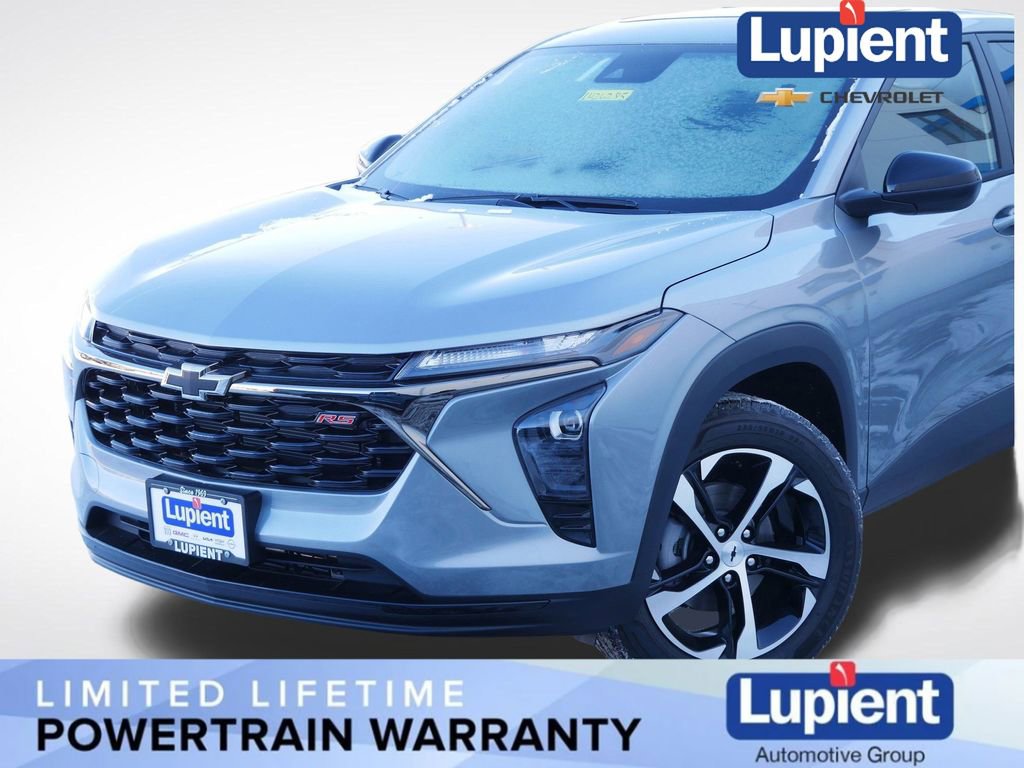 New 2026 Chevrolet Trax RS w/ Sunroof Package image 9