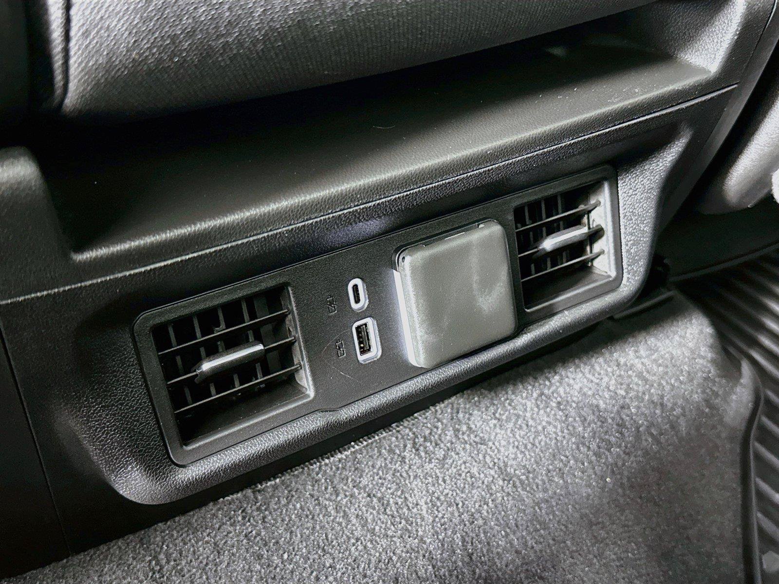 Used 2024 Chevrolet Silverado 1500 LT AWD/4WD image 26